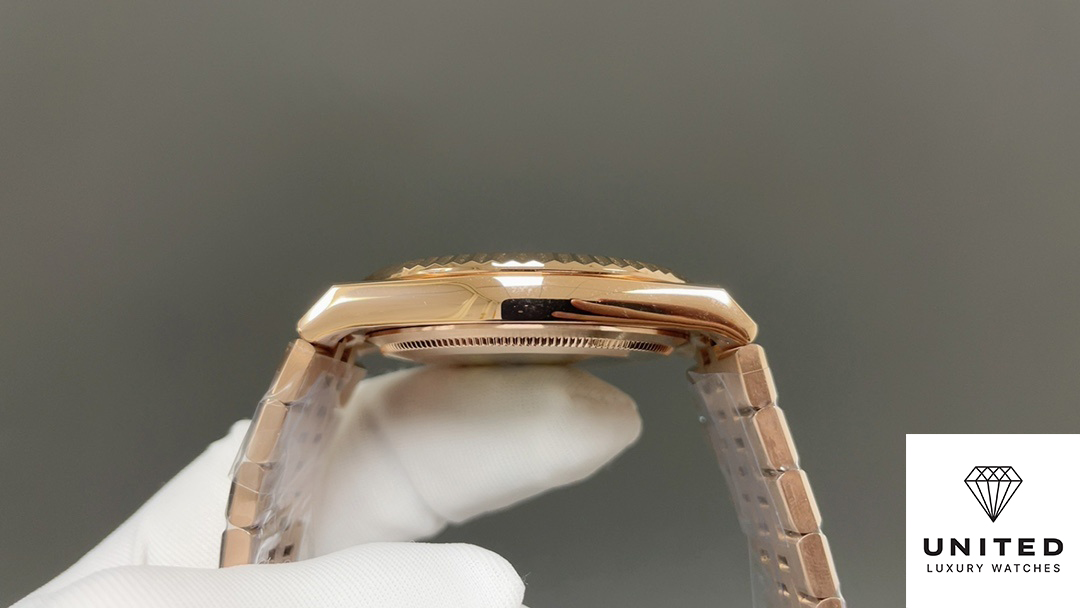 Rolex Land-Dweller 40 Oyster, 40 mm, Everose gold M127335-0001