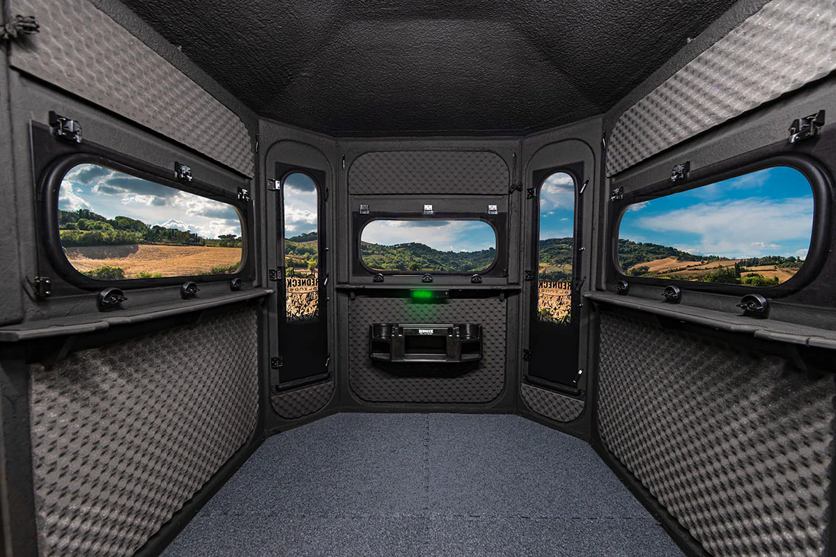 Inside the 6x6 Buck Palace Box Blind