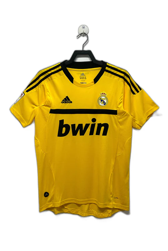 Real Madrid 11/12 Goalkeeper Jersey - Retro Version