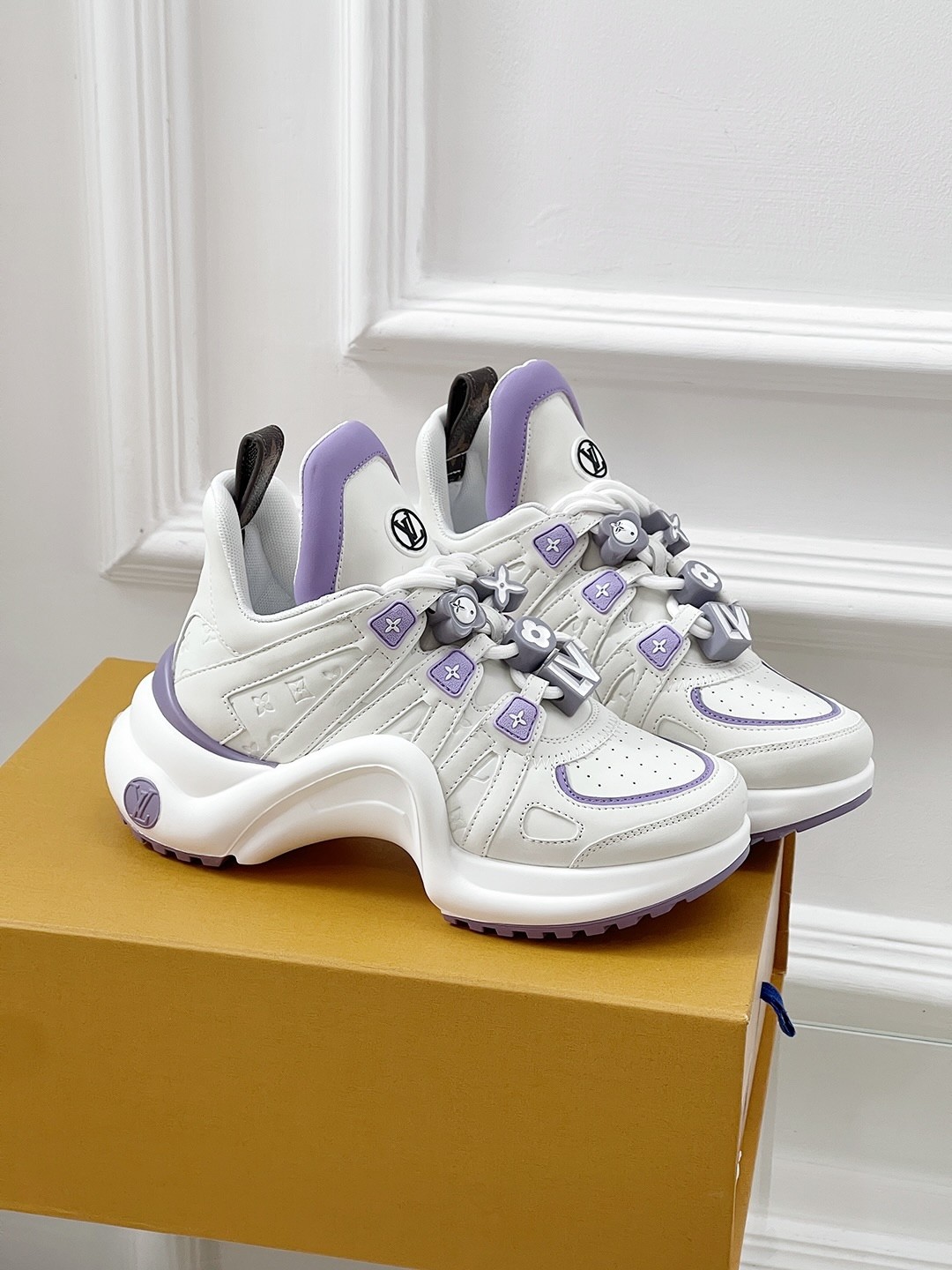 L X V Archlight SNEAKERS（Women's style）