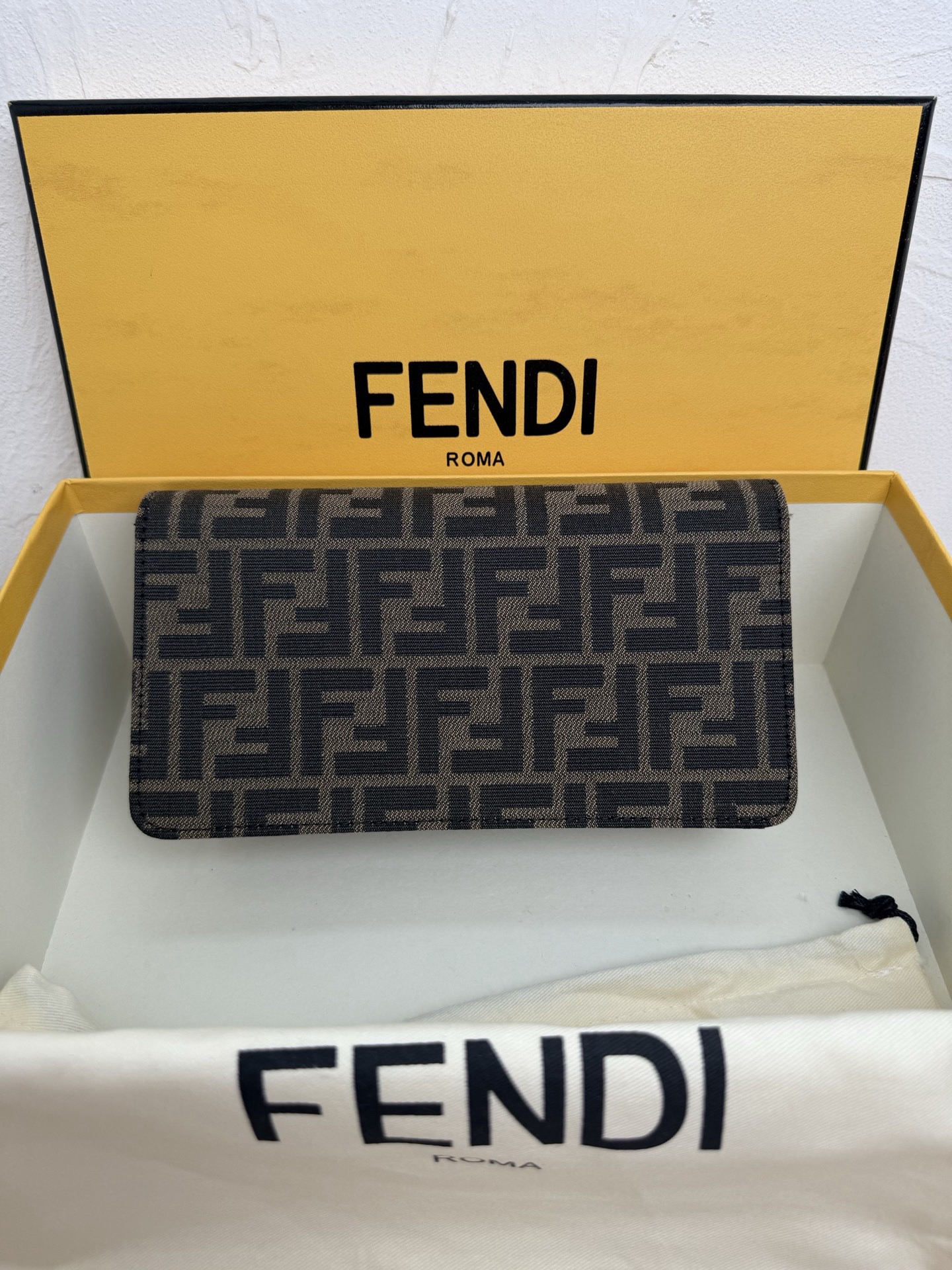 Fendi Shoulder Bags Size 21*11*5cm