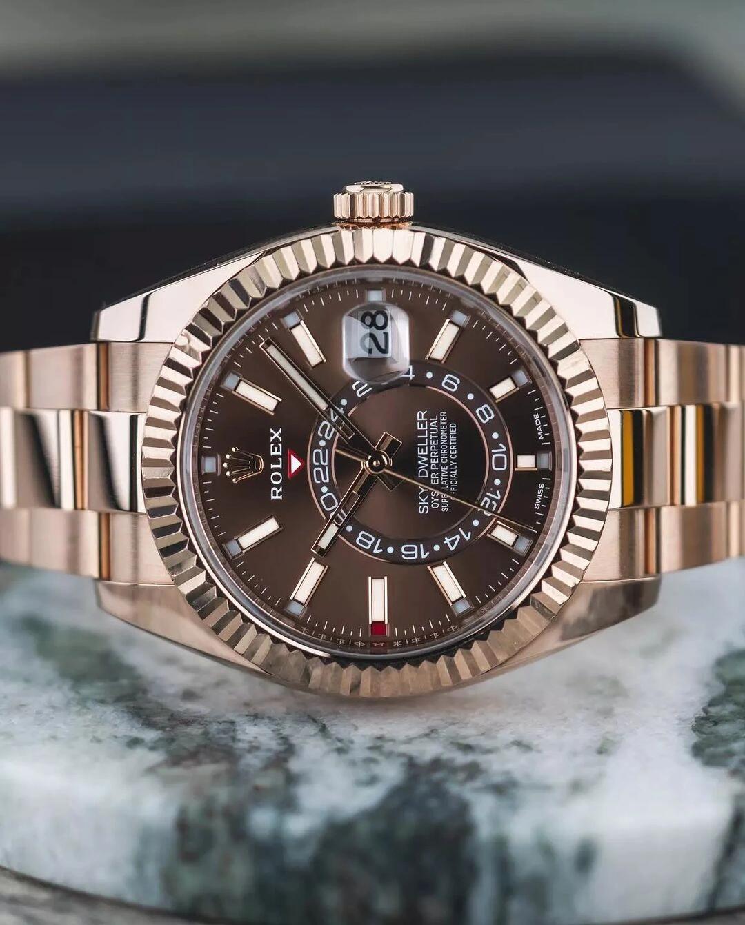 Rolex Sky-Dweller 42 mm Ref. # 330935-0006