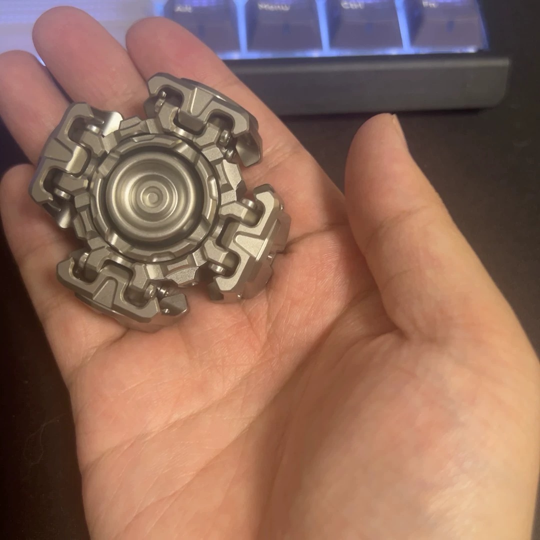 T-MAX Ancient Iron Giant Fidget Spinner Linkage Spinner