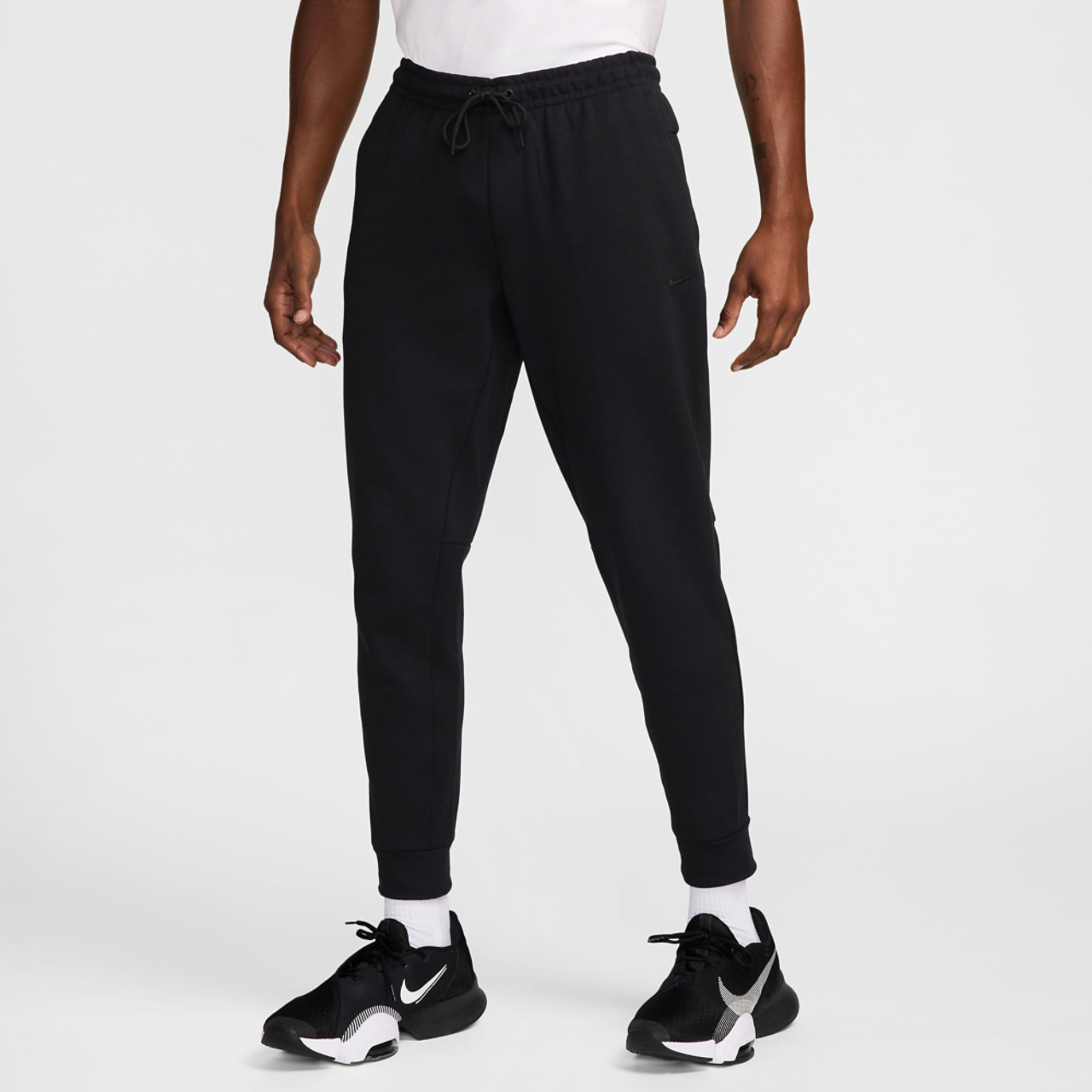 Nike Dri-FIT UV Primary Jogger Pants