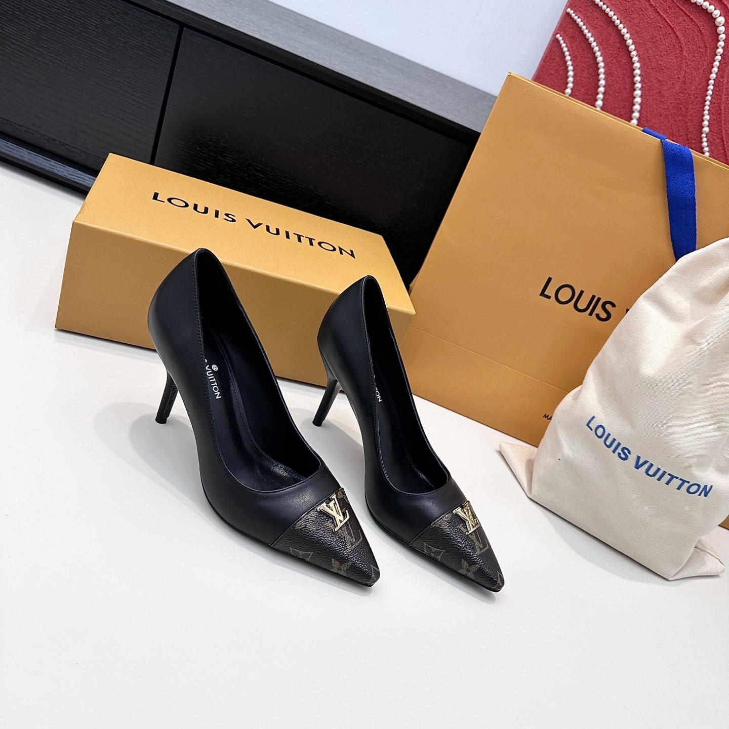 L X V High Heels 10cm