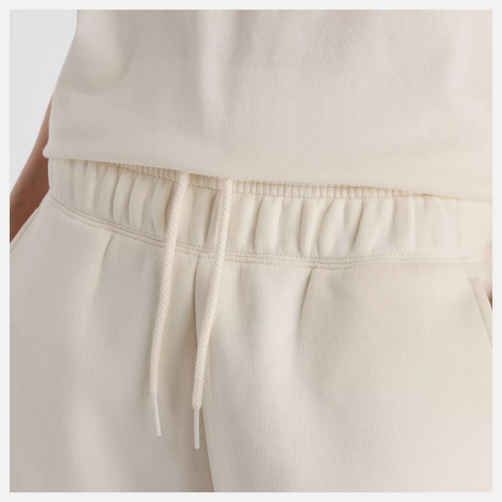 Linear Heritage Fleece Barrel Leg Pant