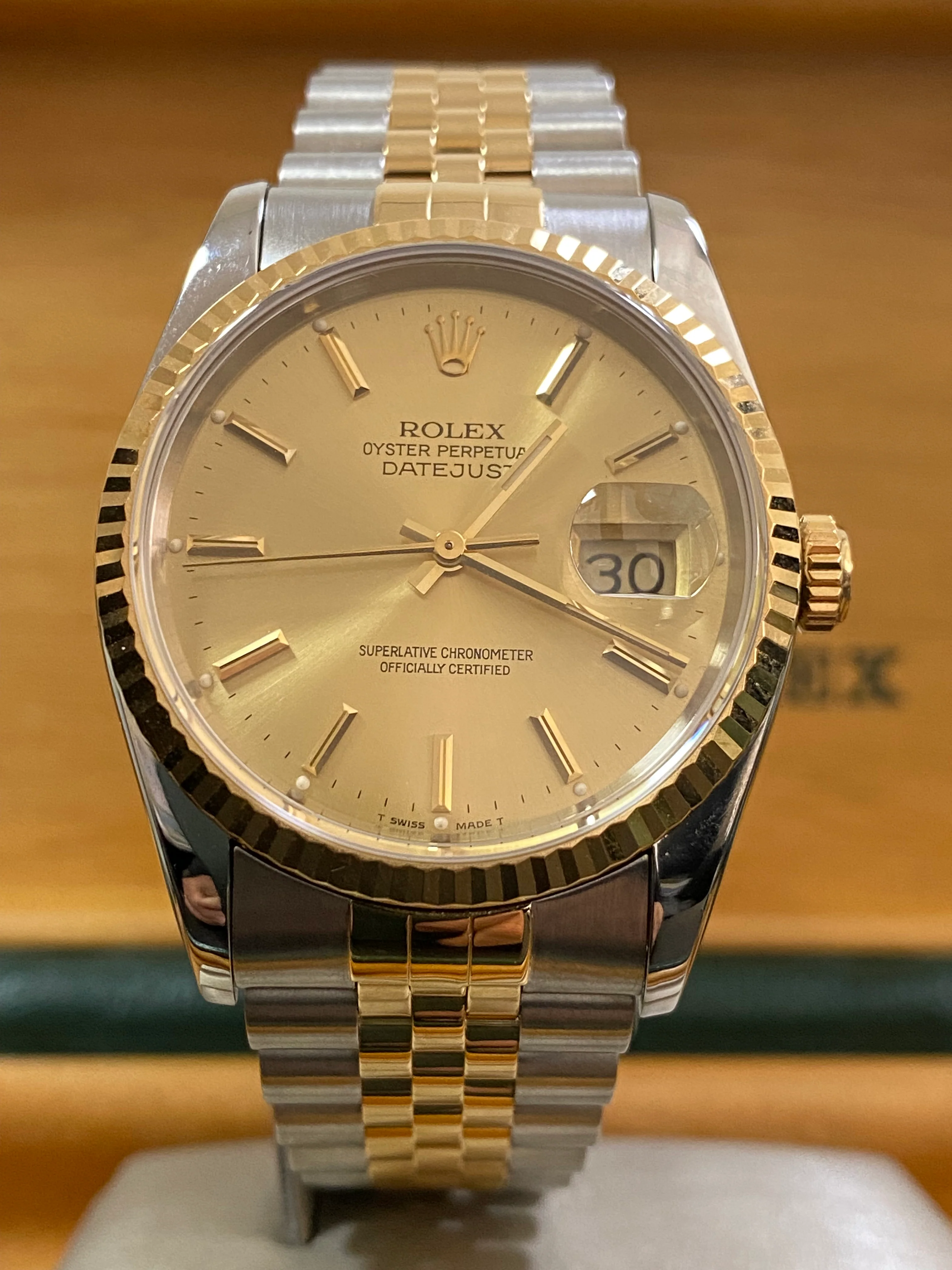 Rolex Steel and Yellow Gold Datejust 36 - X serial - Fluted Bezel - Champagne Index Dial - Jubilee Bracelet - 16233