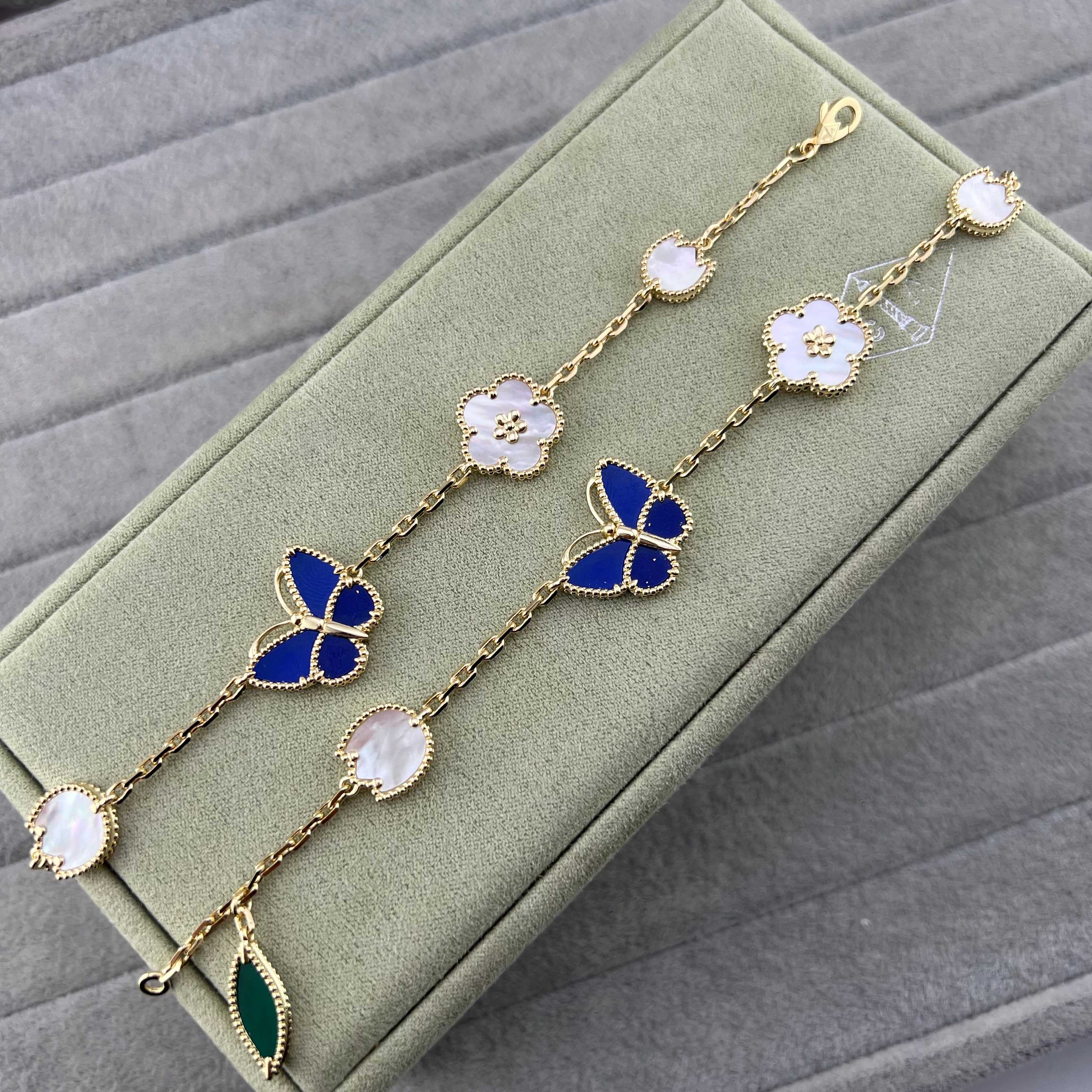Butterfly, flower and leaf combination necklace - Artisantouchss
