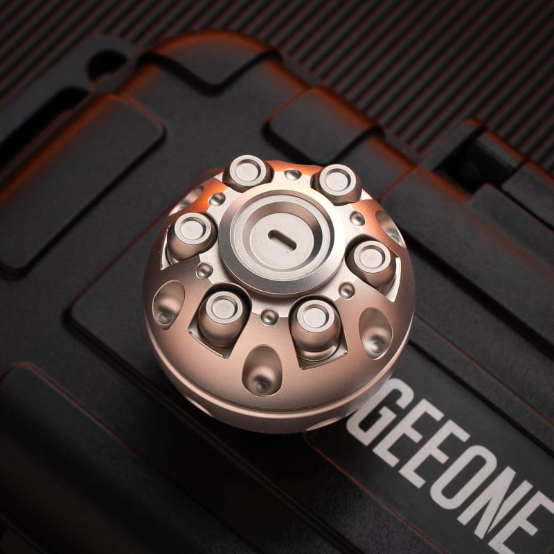 42.COSMO&MACKIE Death Star Fidget Spinner  Ratchet Coin