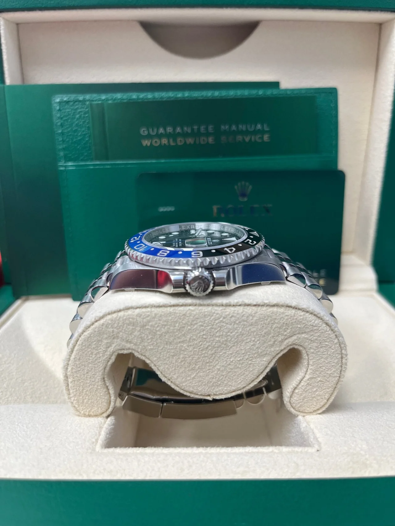 Rolex Perpetual GMT-Master II m126710blnr-0002