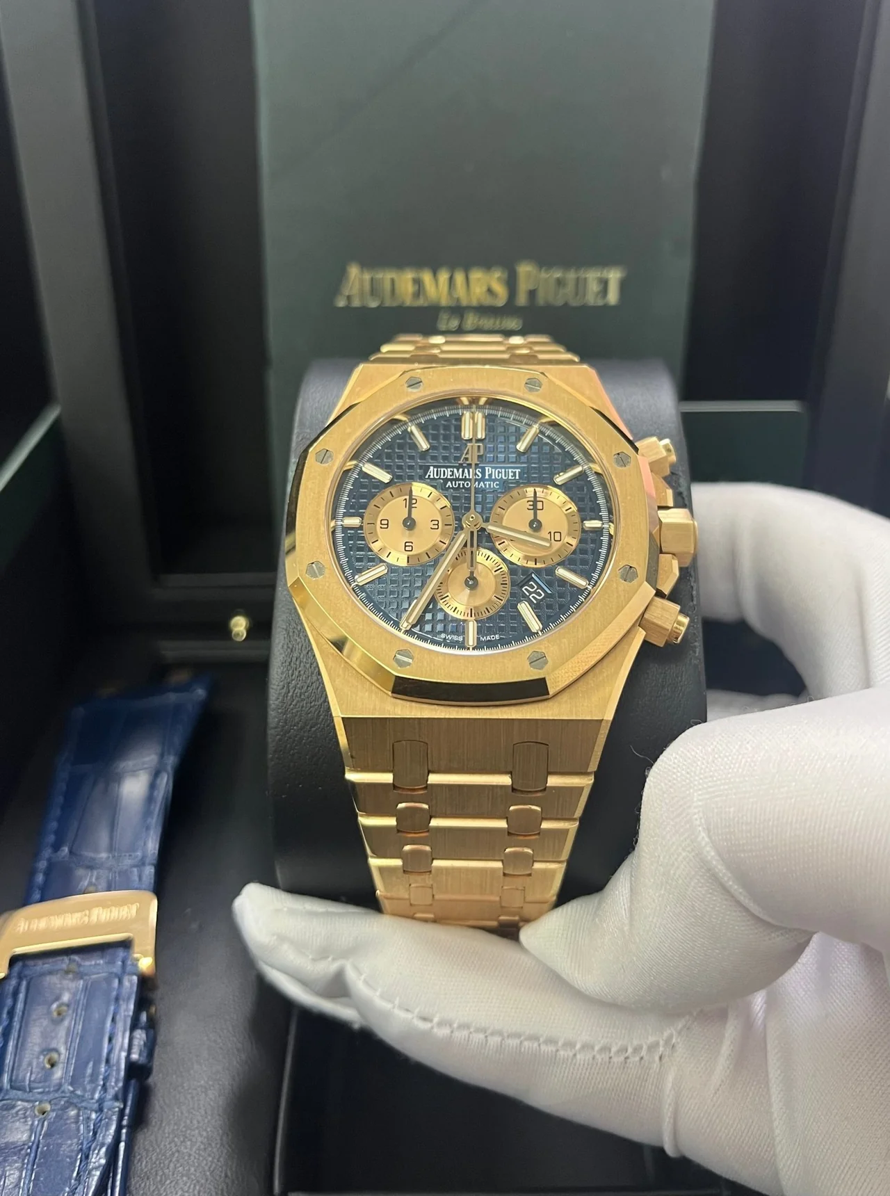 ROYAL OAK FROSTED GOLD CHRONOGRAPH Blue Dial 41mm