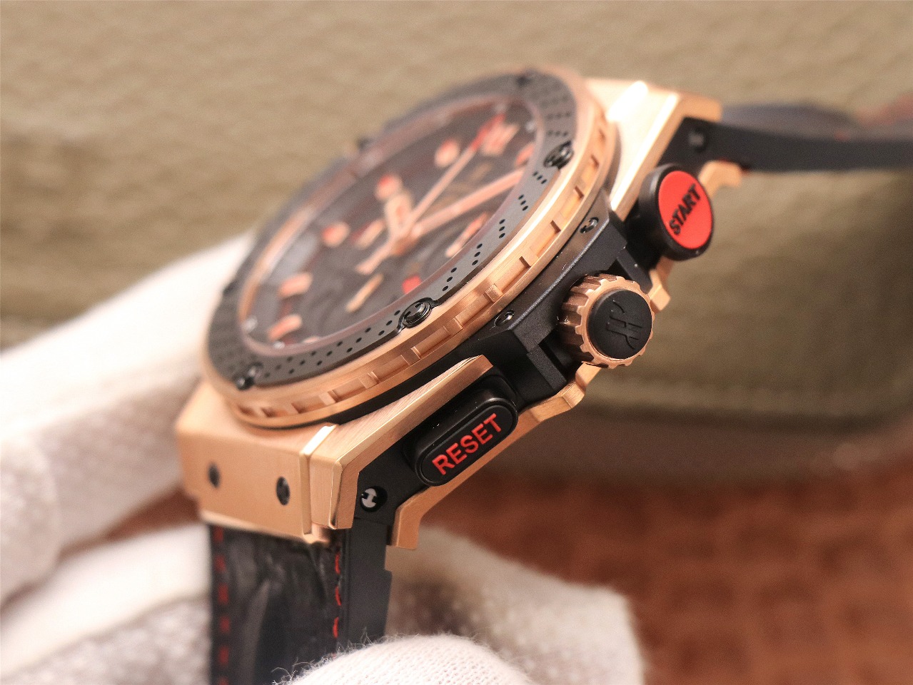 Hublot F1 King Power 703.OM.1138.NR.FMO10 48mm Men