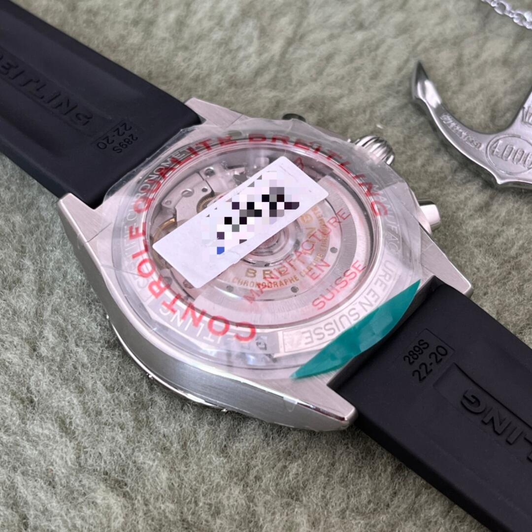 Chronomat B01 42