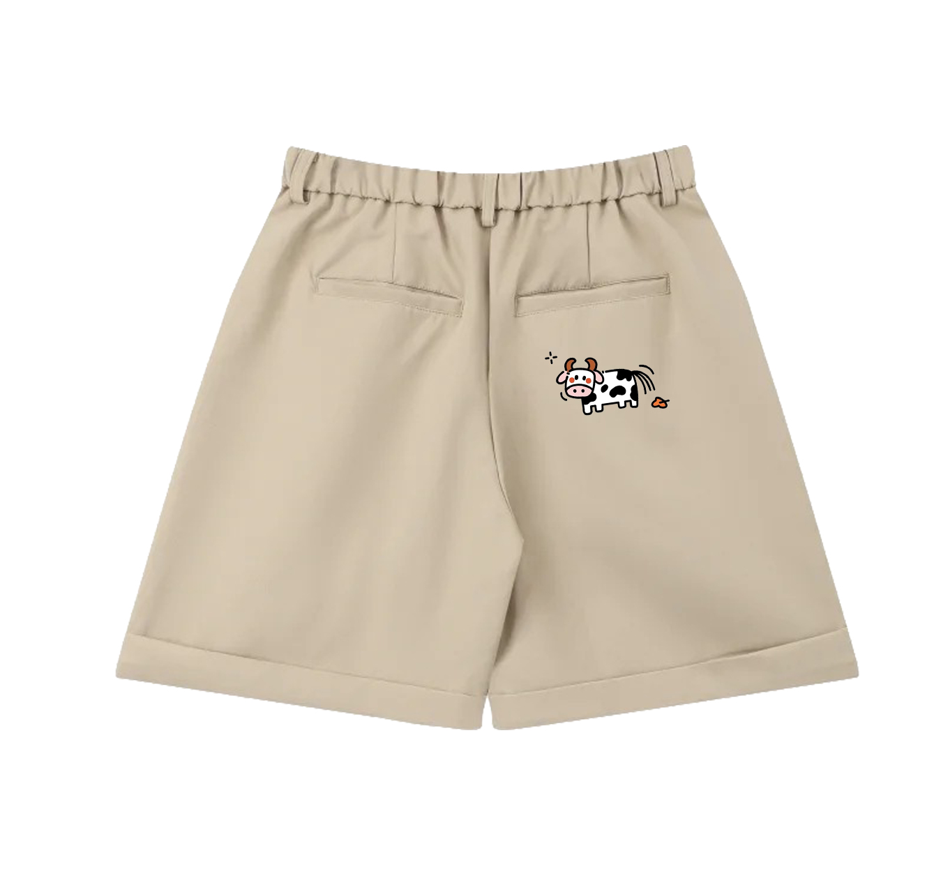 These casual shorts with a cow print are a must-have item for your summer wardrobe.