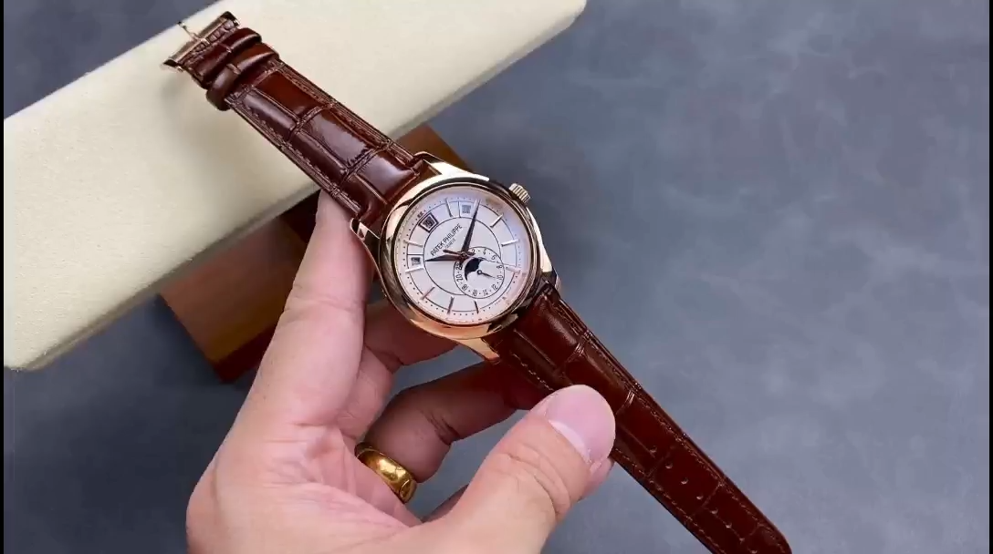 Replica Patek Philippe Complications Rose Gold 5205R 001 40mm Mens Watch