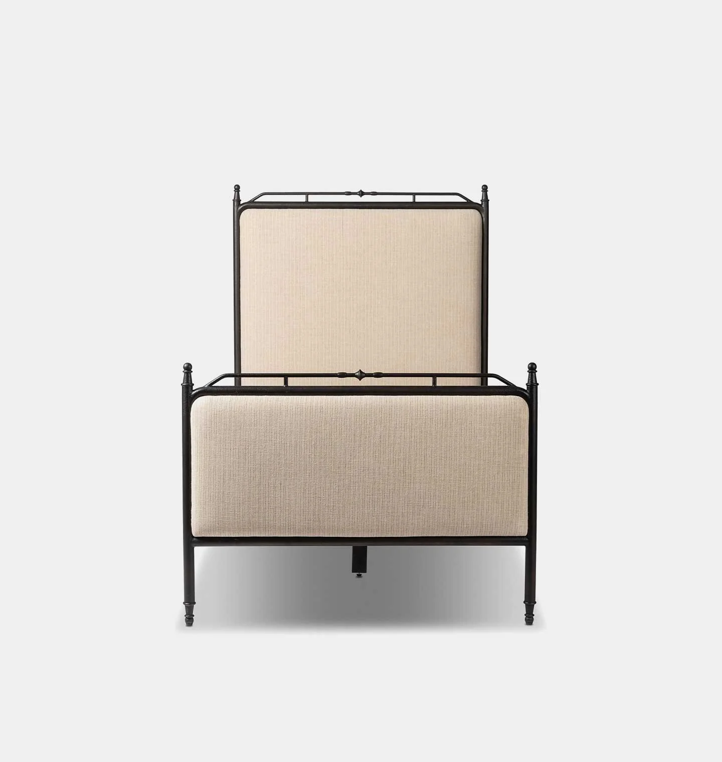 Leyla Bed
