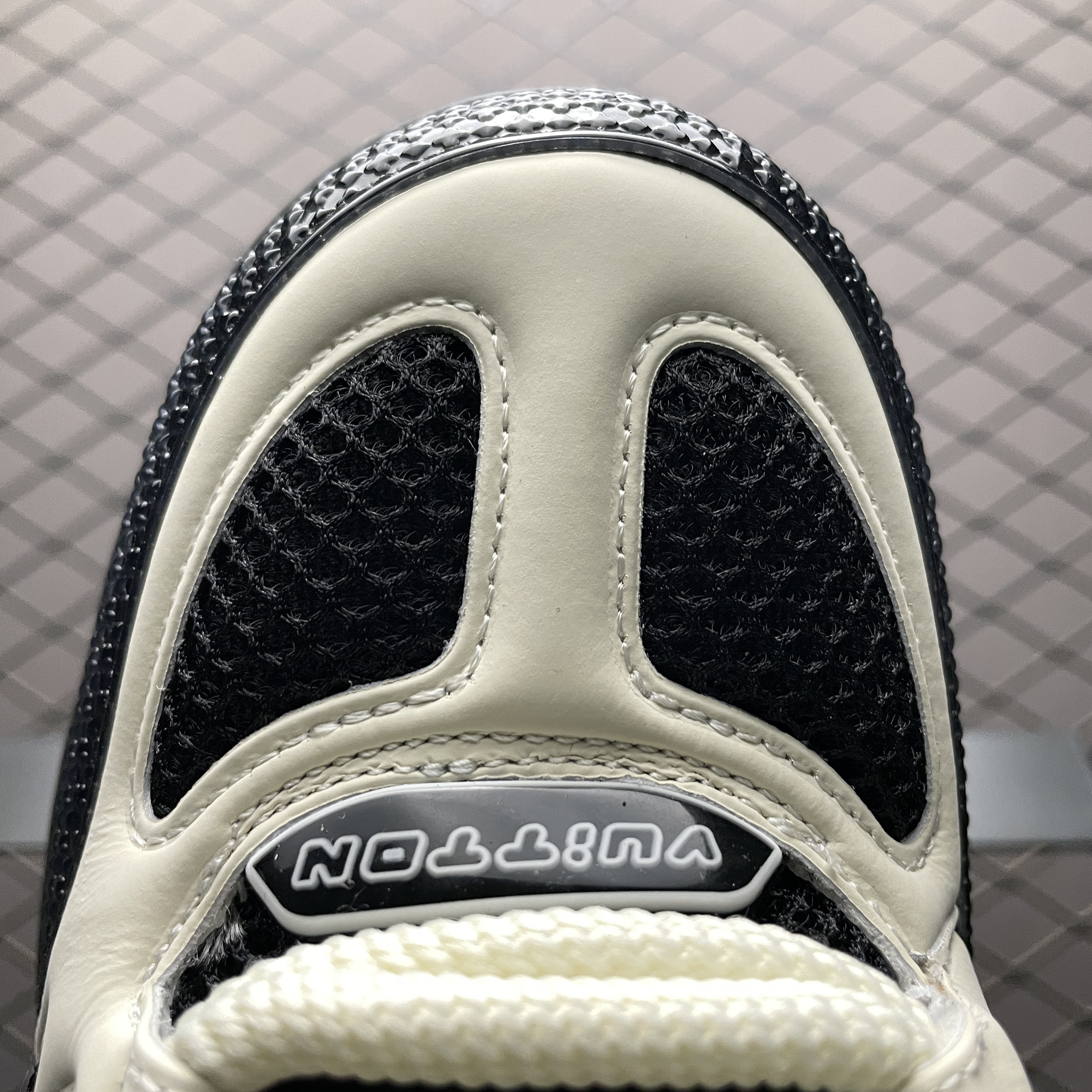 L X V Skate Sneaker detail 6