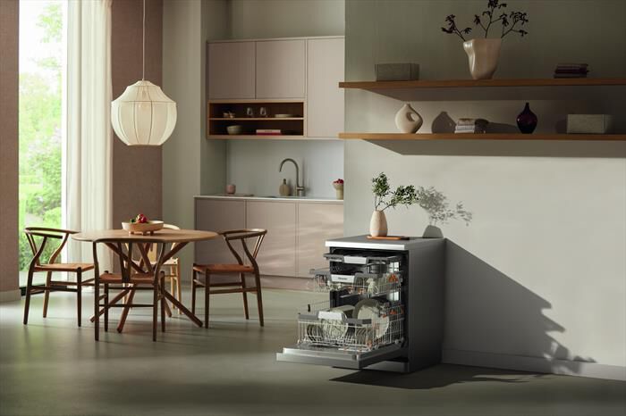 MIELE - Lavastoviglie G 7040 SC CLST AUTODOS Classe A-CleanSteel