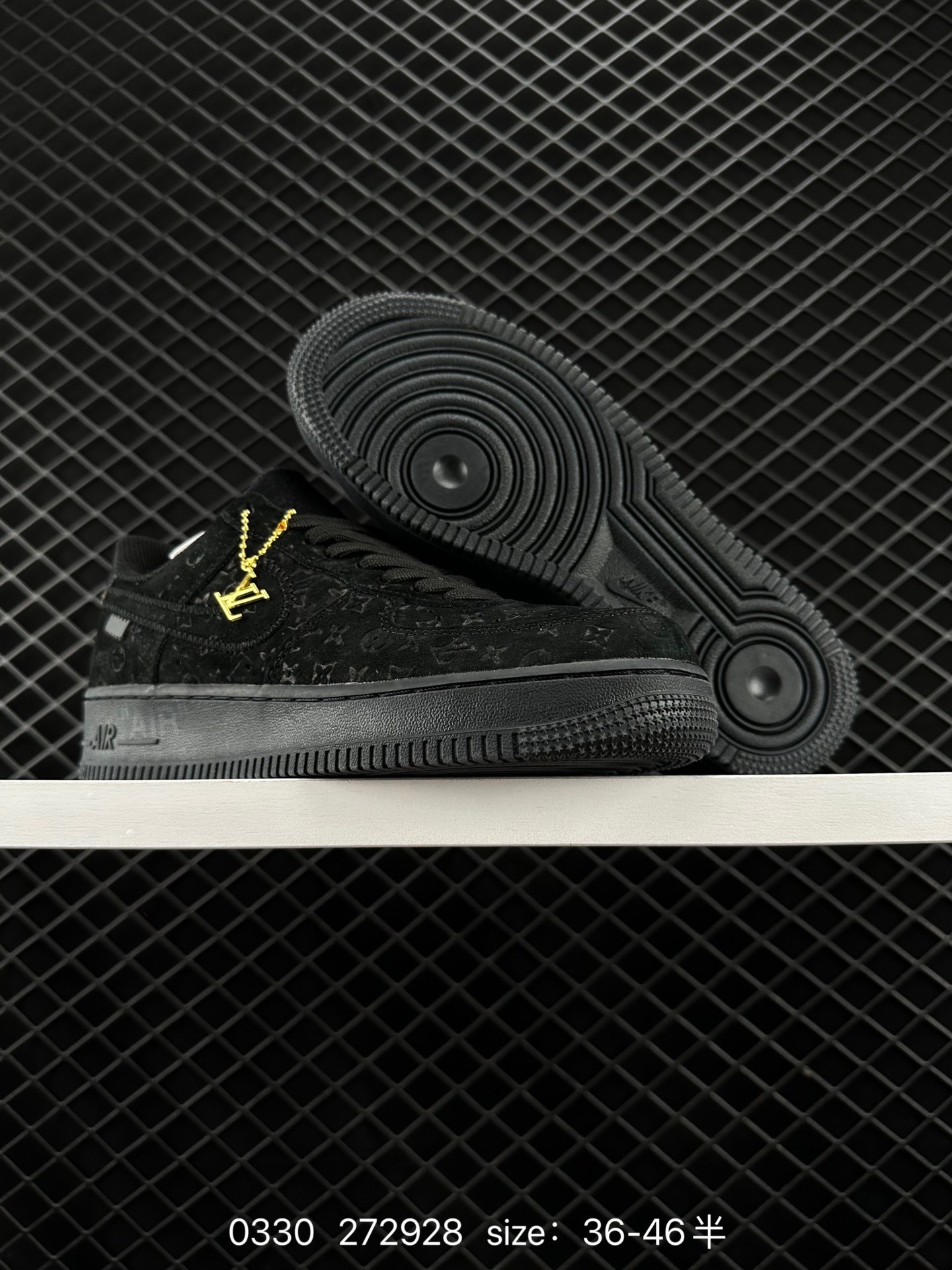 L X V X NK AIR FORCE 1 SNEAKER