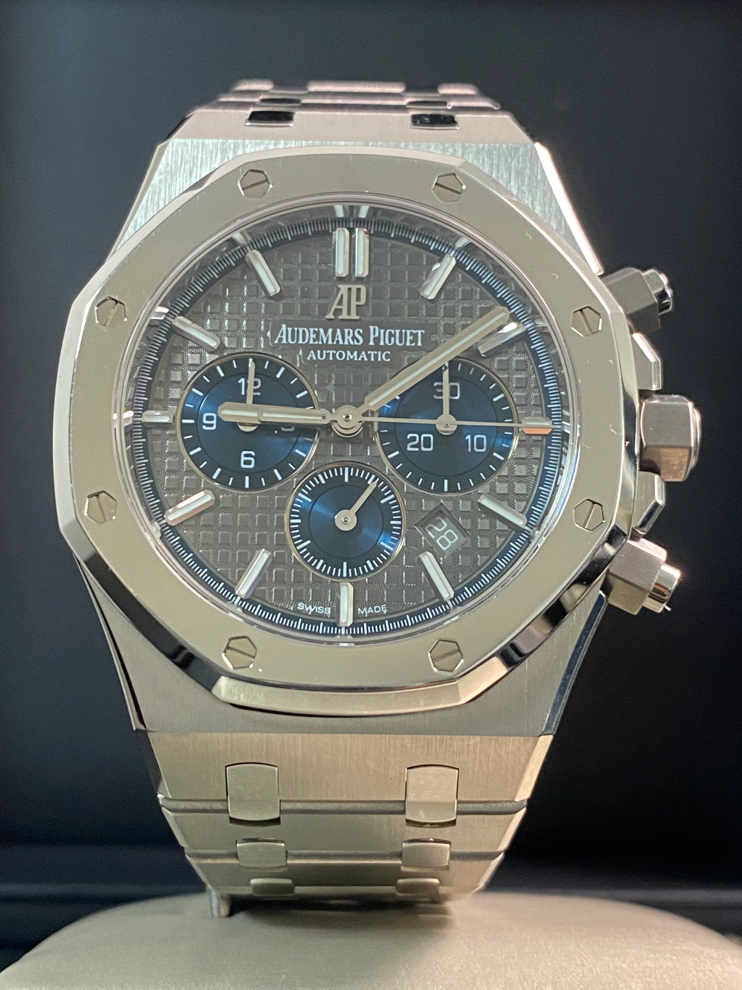 Audemars Piguet,Royal Oak Chronograph Royal Oak Chronograph - 41mm - Titanium Platinum Grey Dial - 26331IP *LIMITED TO 500PCS*