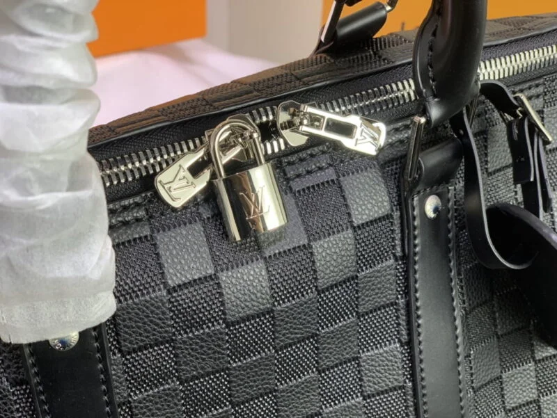 Louis Vuitton Keepall Bandouliere 50 Monogram/Damier