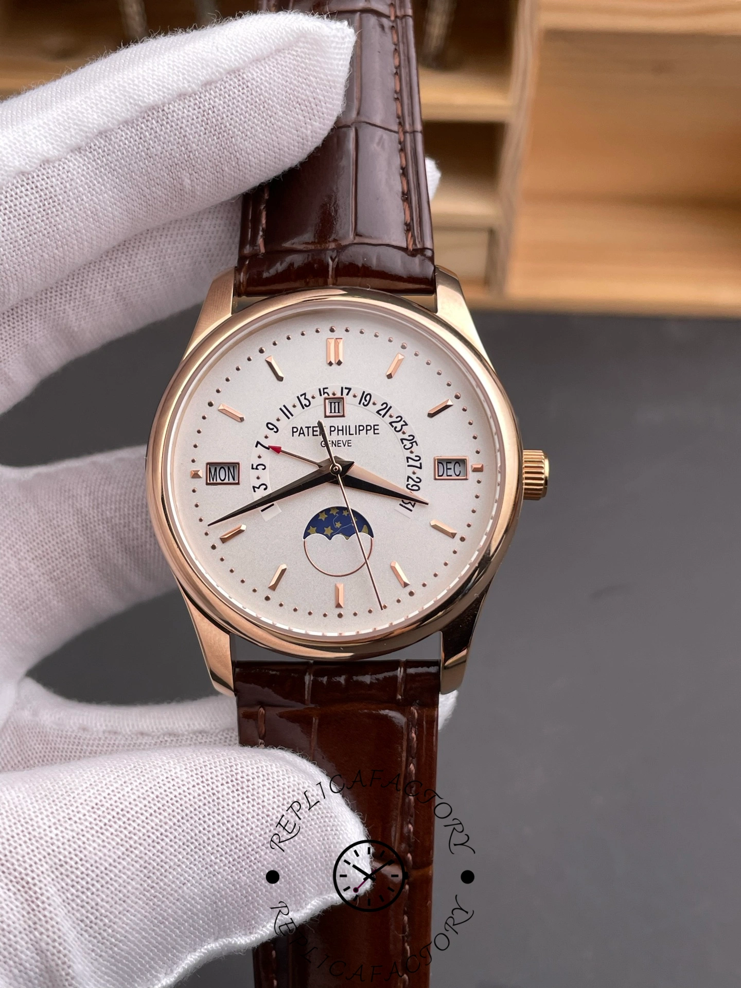 Replica Patek Philippe 5496R-001 Complications Rose Gold Watch