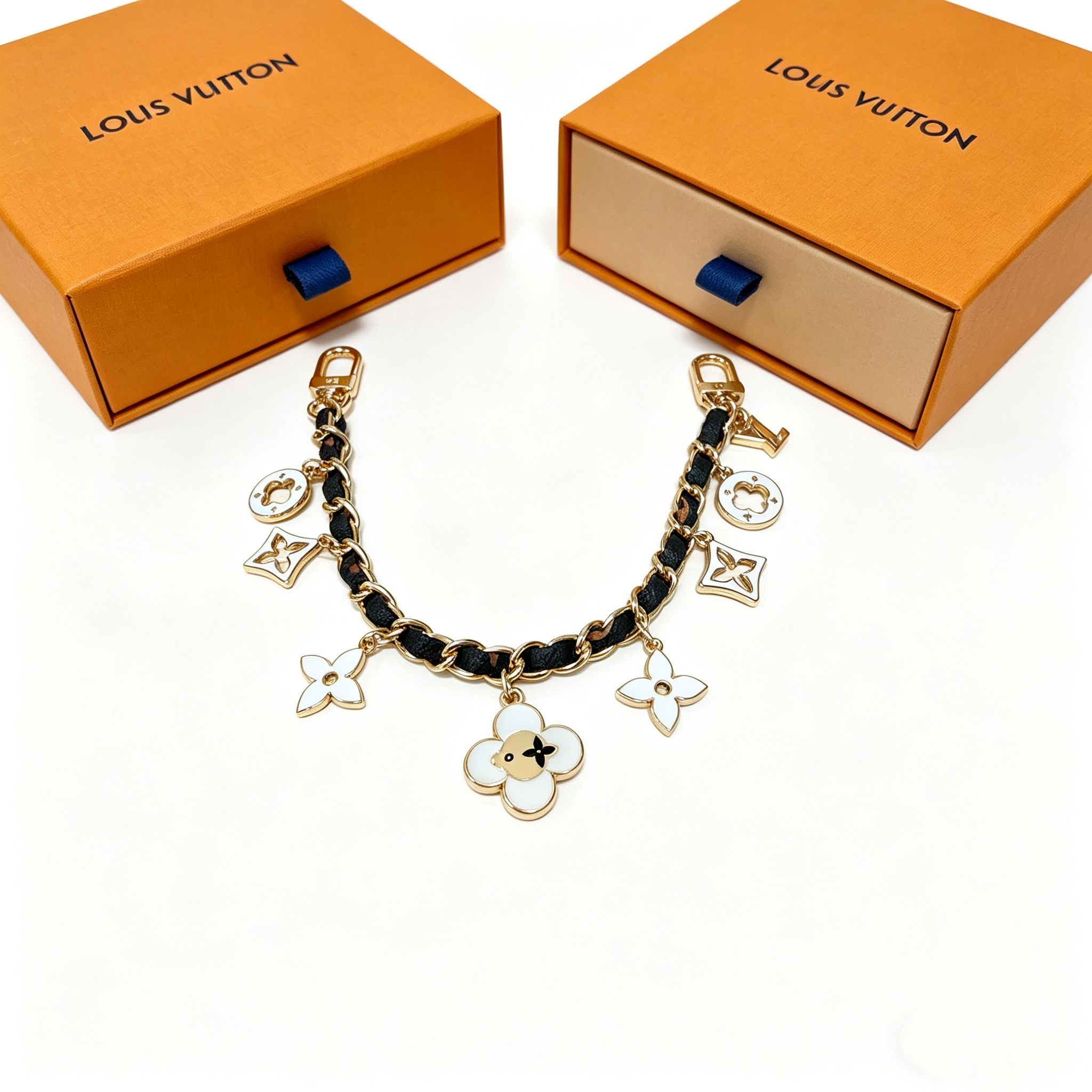 L—Metal Chain Pendant Style 6