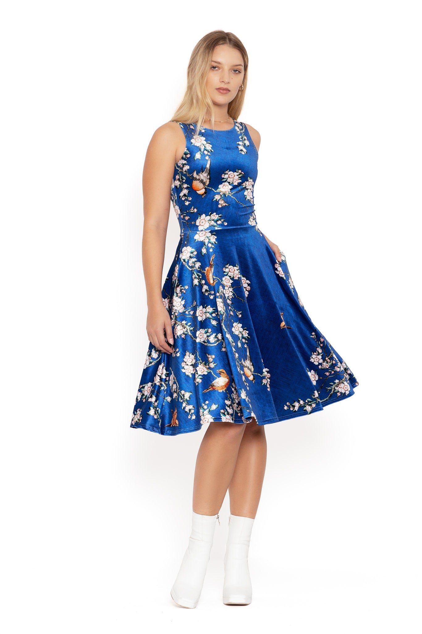 Women’s Floral Print Velvet Midi Dress