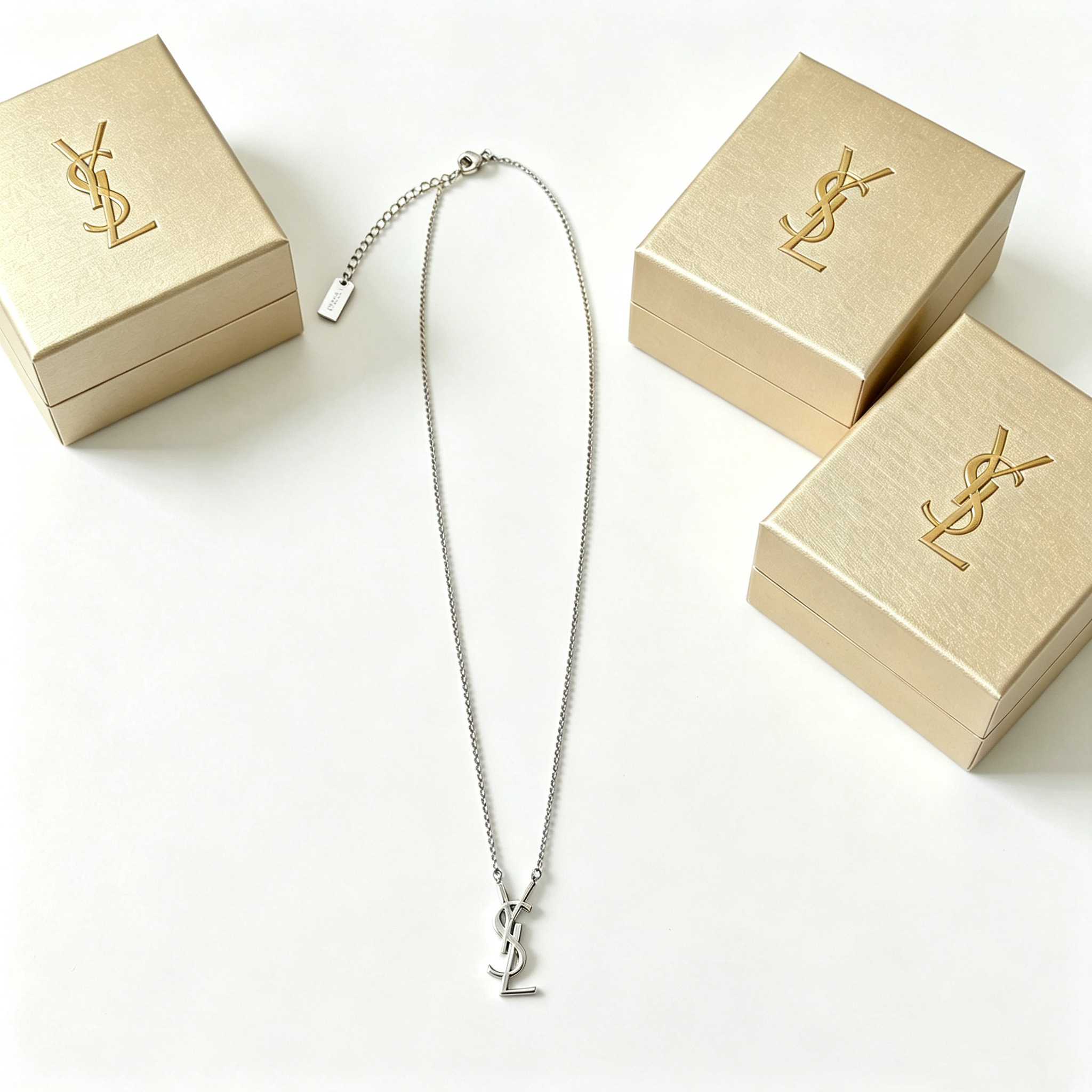 Y—shaped metal necklace pendant style