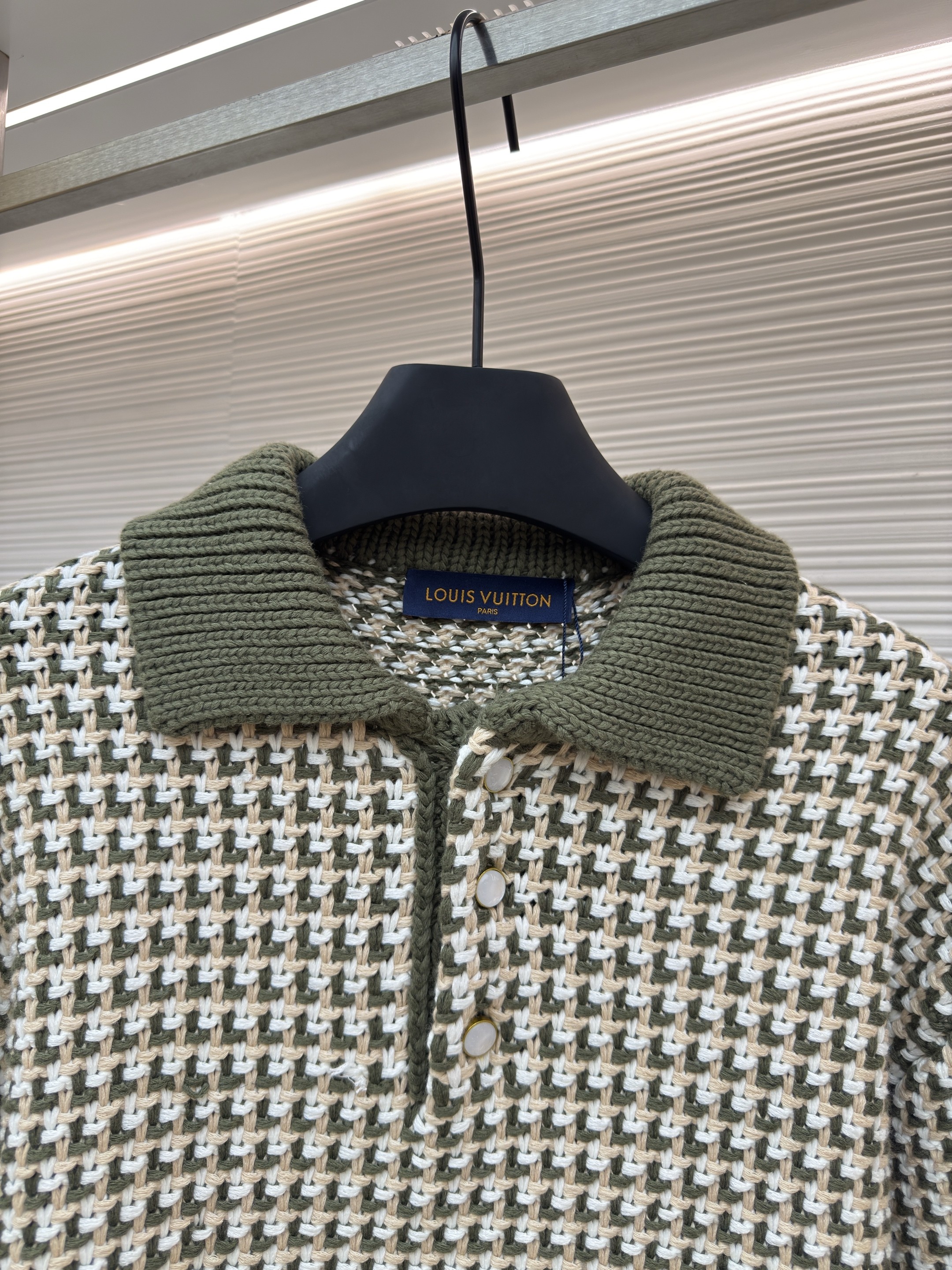 Product detail 4