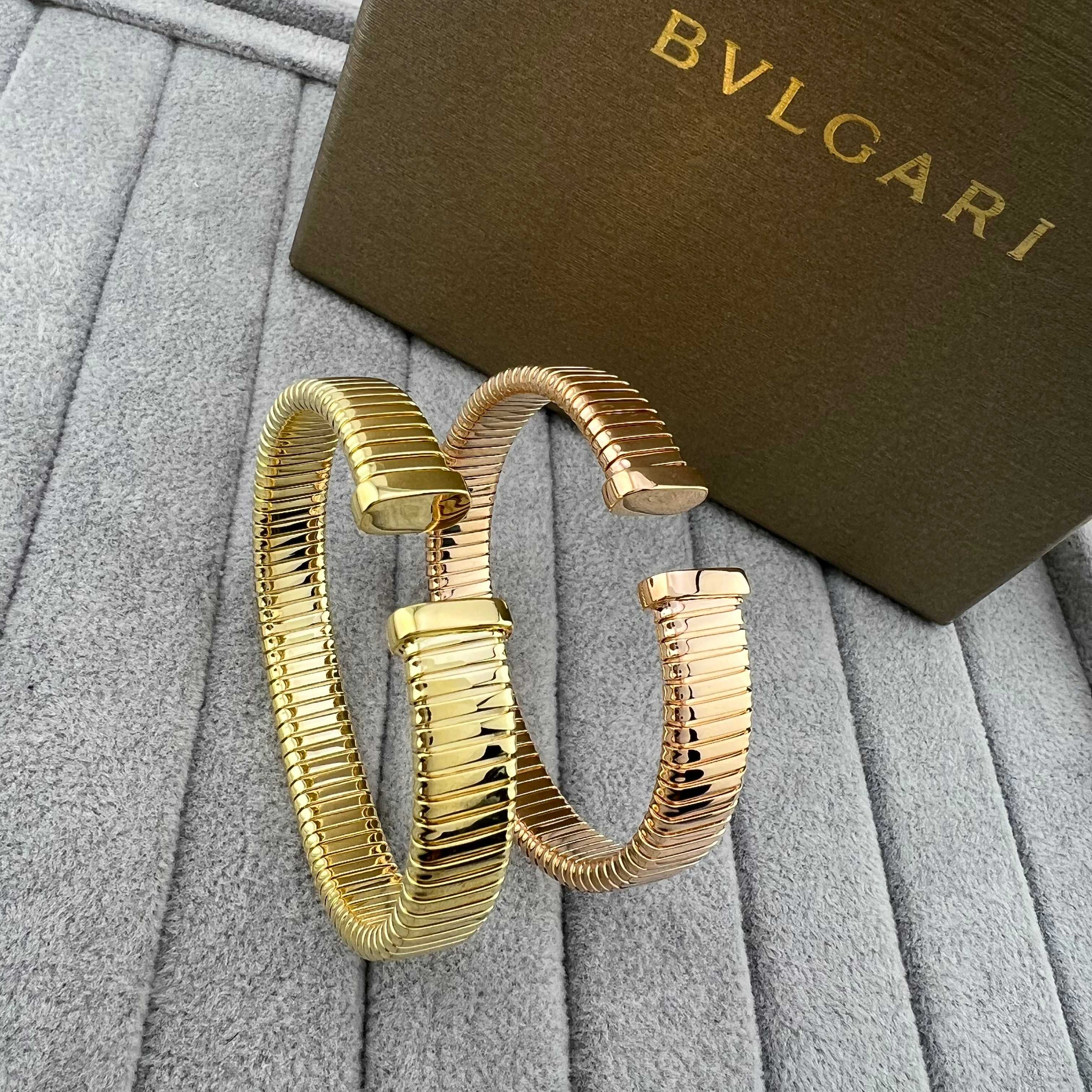 Yellow gold/rose gold spring bracelet - Artisantouchss