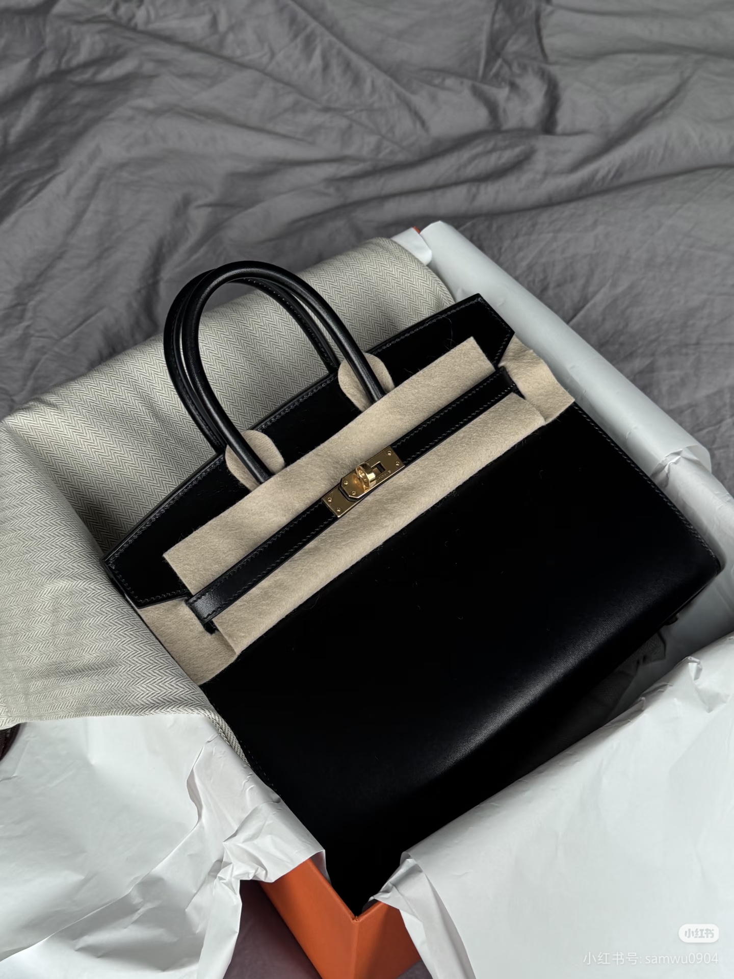 Birkin 25-35 Box Leather Black with Gold Hardware Custom - Artisantouchss