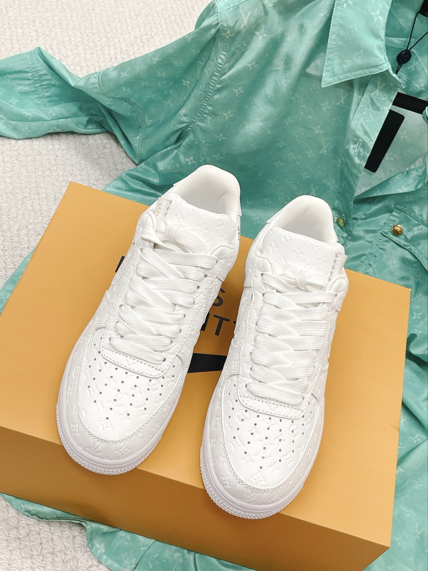 Nike Air Force 1 & Louis Vuitton Sneaker Size 36-45
