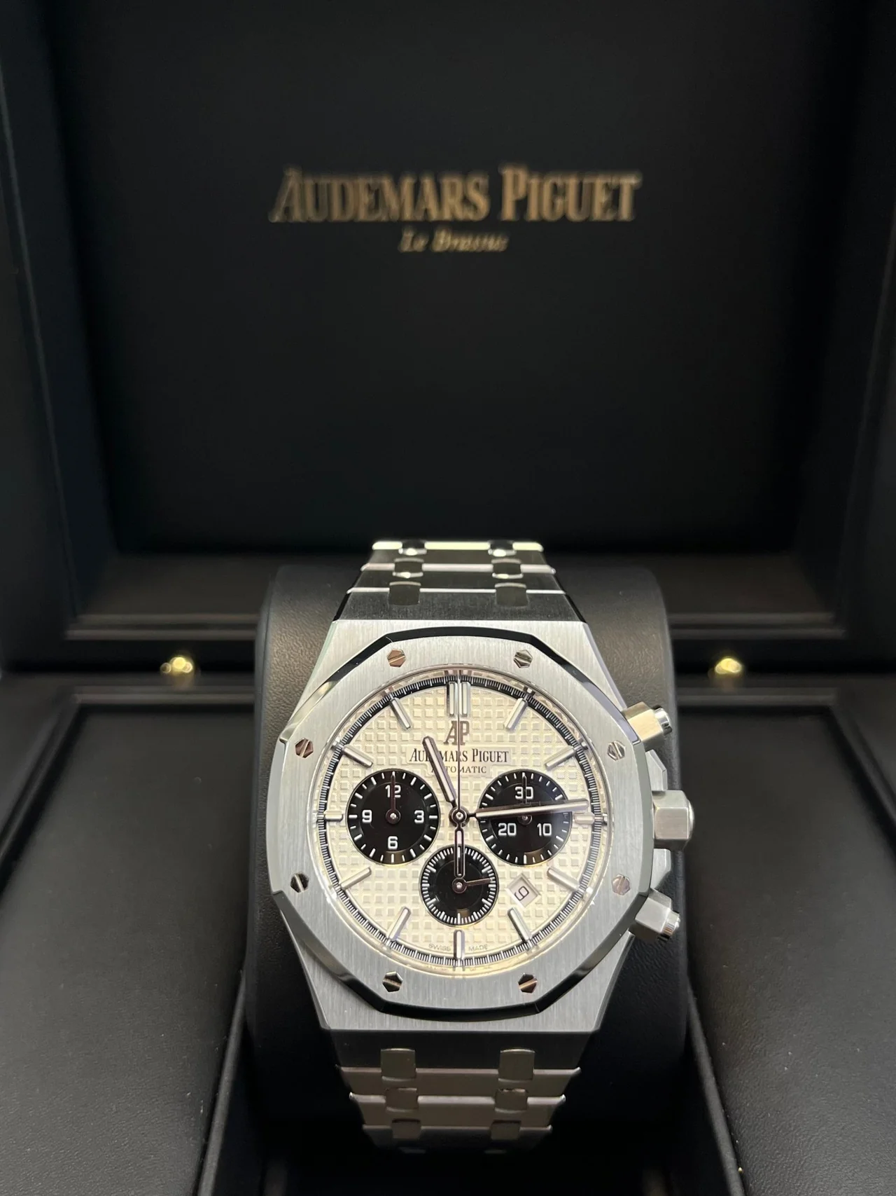 ROYAL OAK PANDA White Dial CHRONOGRAPH 41mm