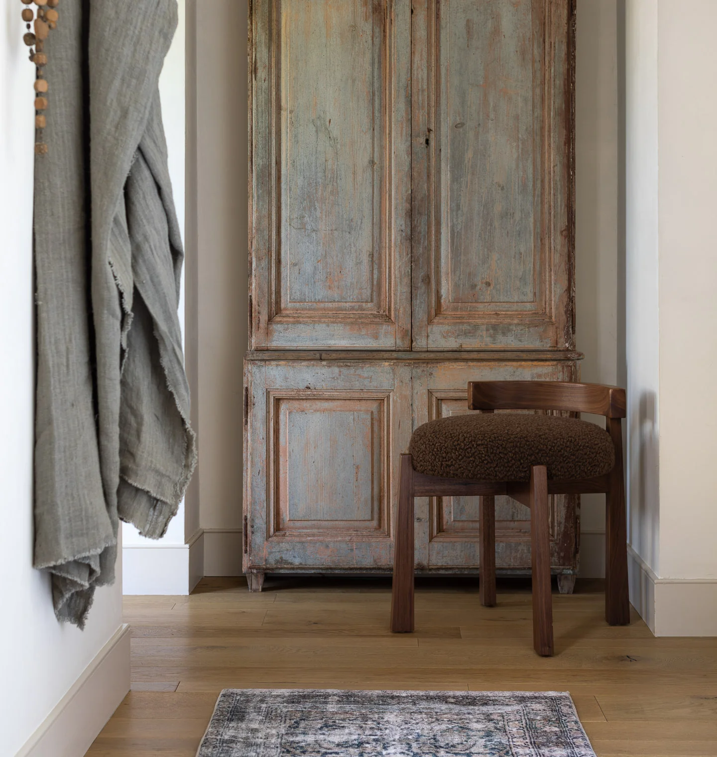 Cade Vanity Stool
