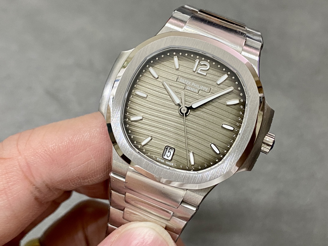 Patek Philippe Ladies Nautilus Blue Dial and Grey Dial 7118 1A 001 35.2mm