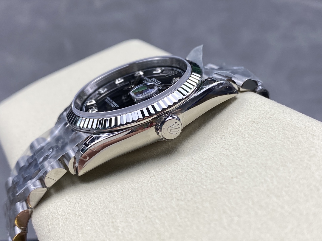 Rolex Datejust 126234 Fluted Bezel Black Diamond Dial 36MM Unisex Replica Watch