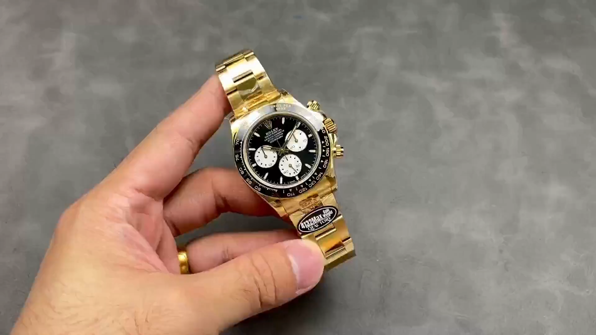 Rolex Daytona 40 Yellow Gold Le Mans 100th Anniversary 126528LN 0001