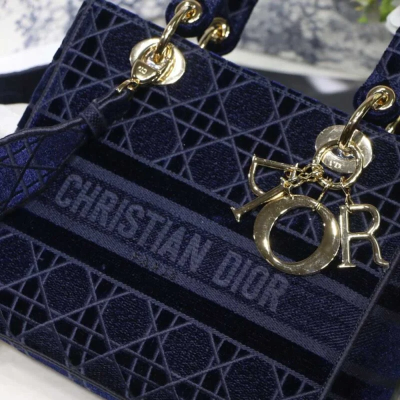 Dior D-Blue Velvet Medium Lady D-Lite Bag M8002/Embroidery