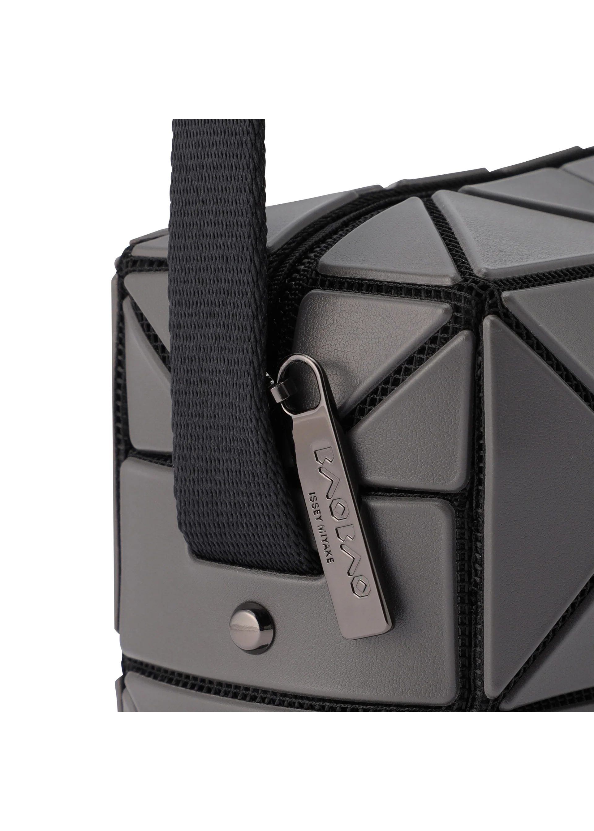 CUBOID CROSSBODY BAG