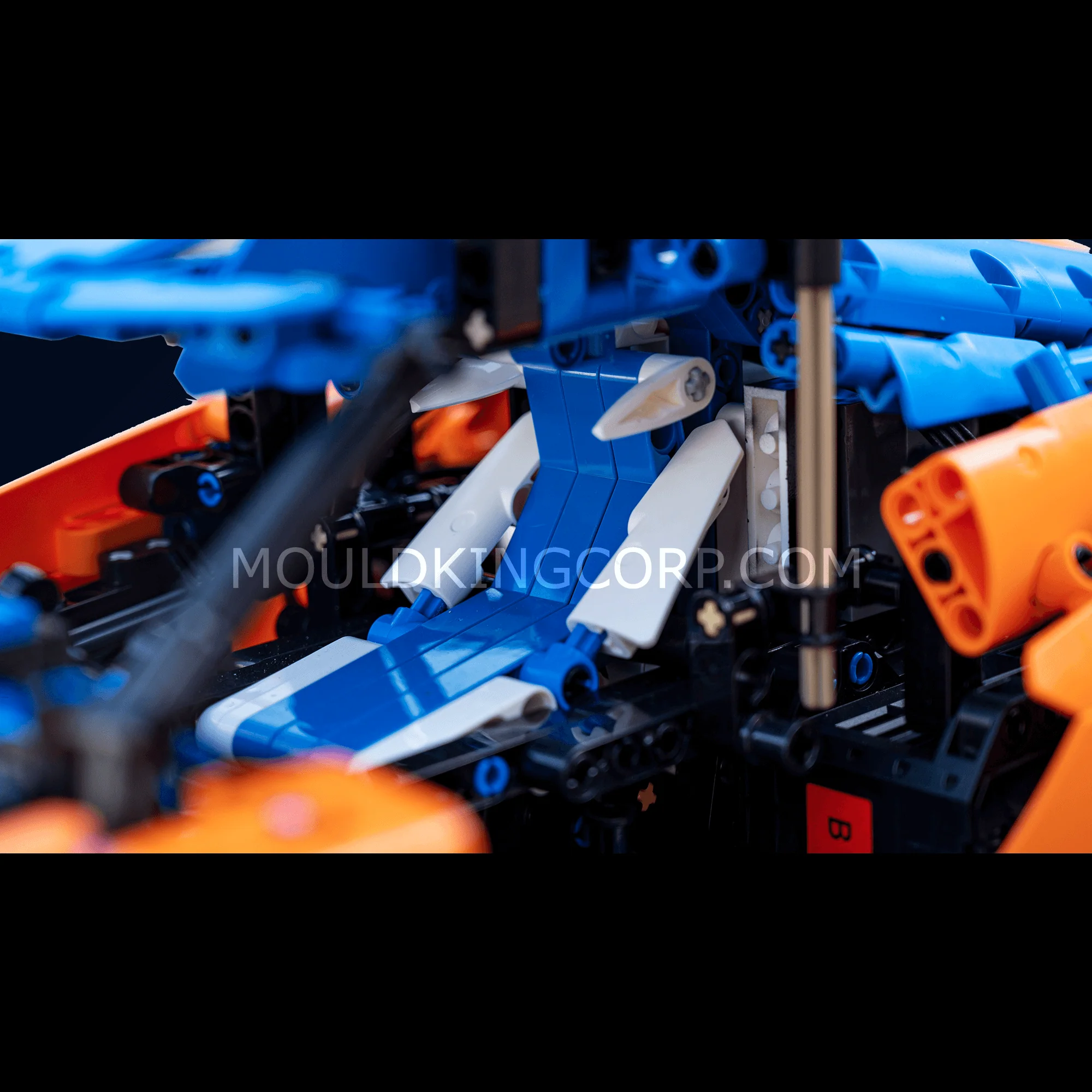 Mould King 13098 Speedtail Sports Car Remote Controlled Building Kit | 1,883 PCS