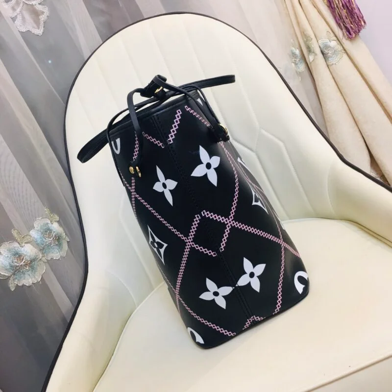 Louis Vuitton Neverfull Mm M40996