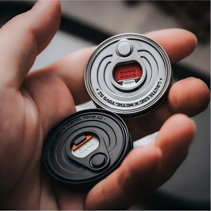 2026 EDCDAY Event-Exclusive LAUTIE x Metal Toys DZ Co-Branded SHOWHAND CAN Pocket Haptic Coin