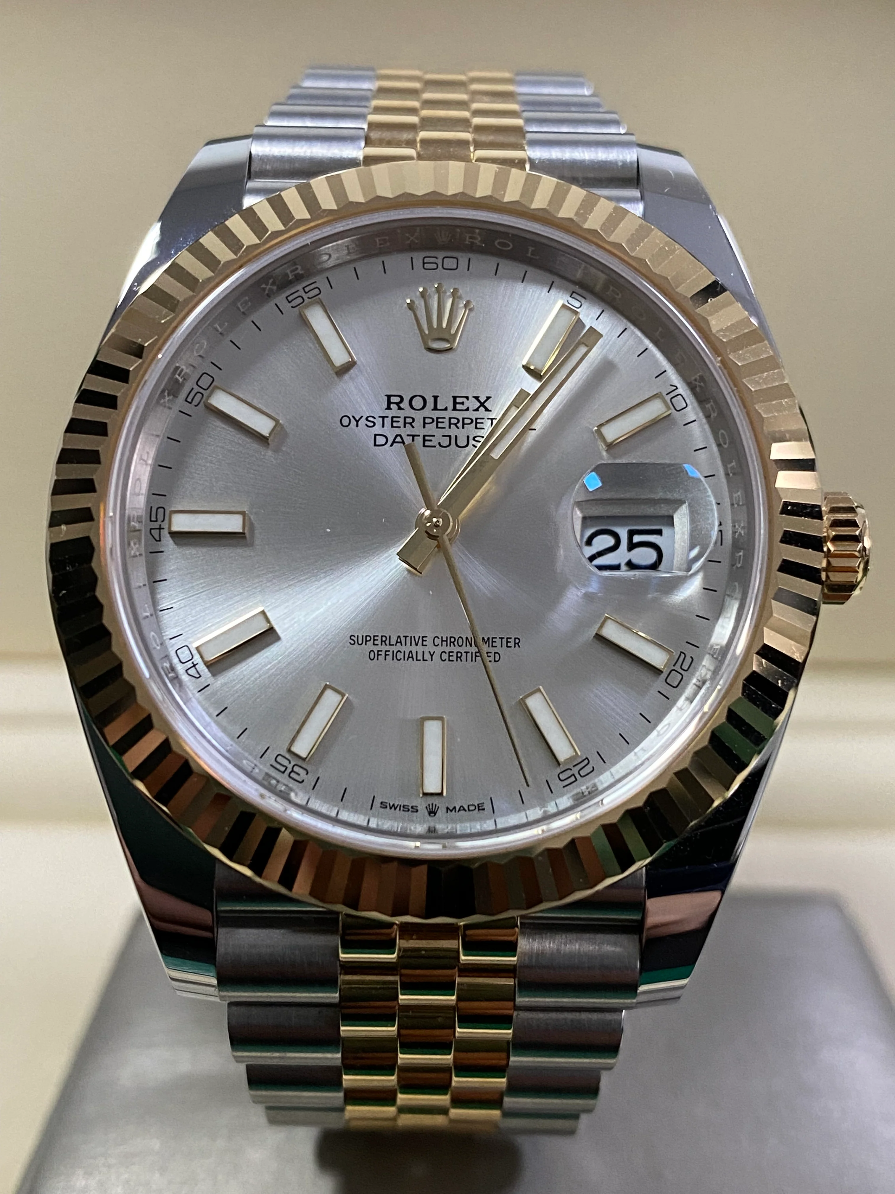 Rolex Steel and Yellow Gold Datejust 41 - Fluted Bezel - Silver Index Dial - Jubilee Bracelet - 126333