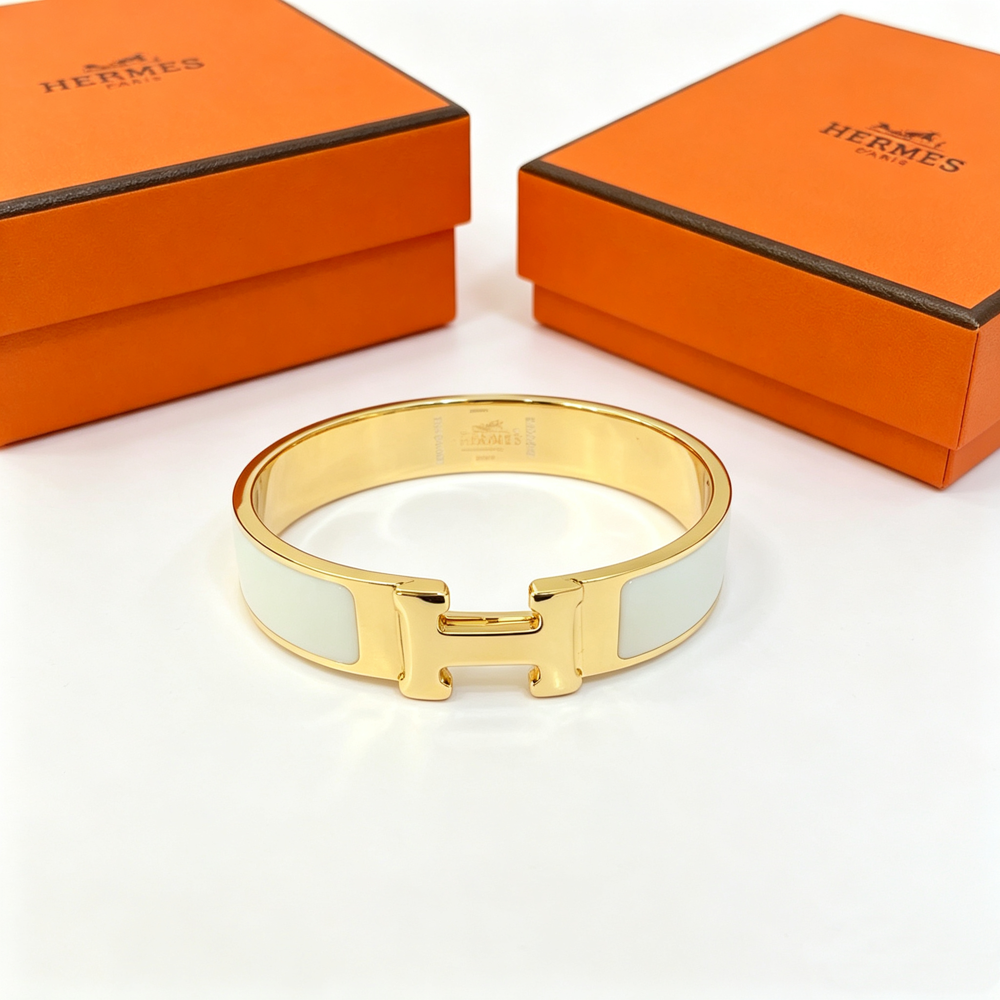 AMS—Metal Bangle Style 2