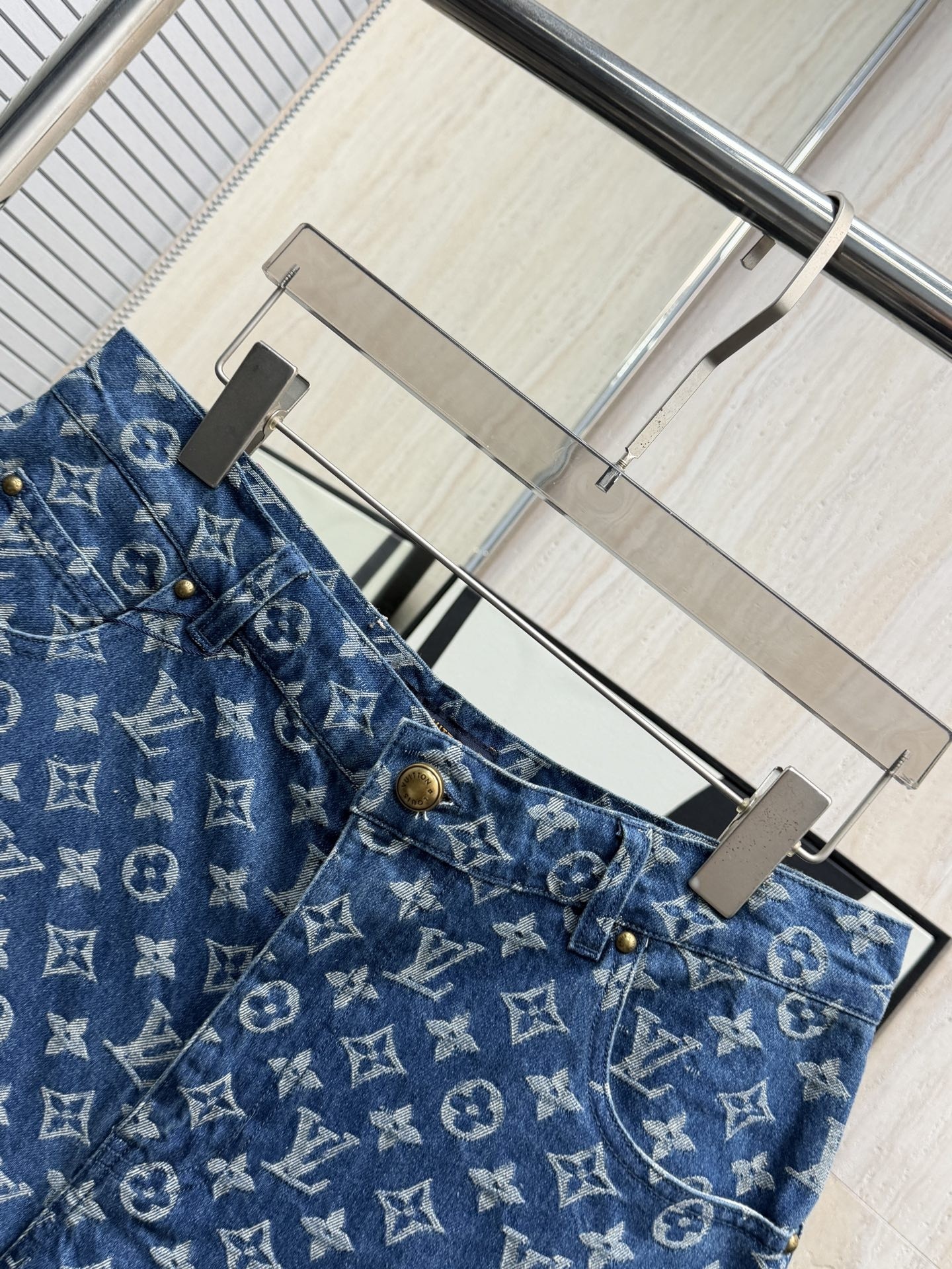Product detail 4