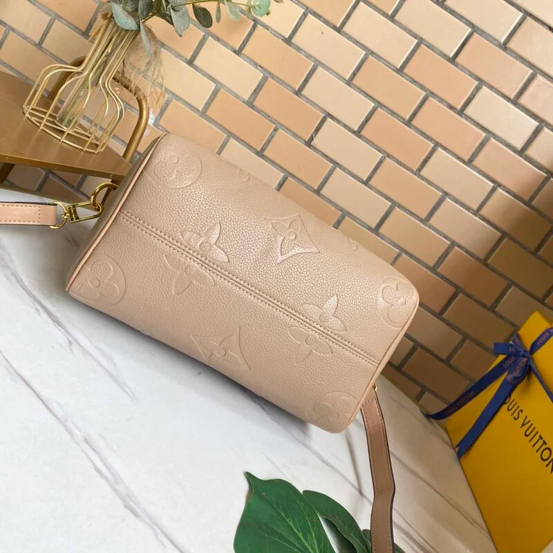 Louis Vuitton Speedy Bandouliere 25 Handbag