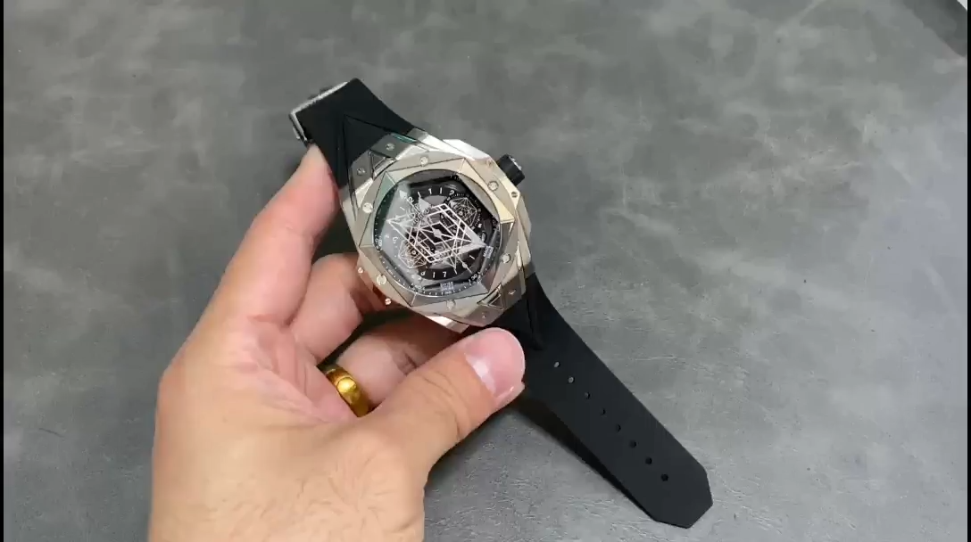 Hublot Big Bang 418.NX.1107.RX.MXM19 45mm