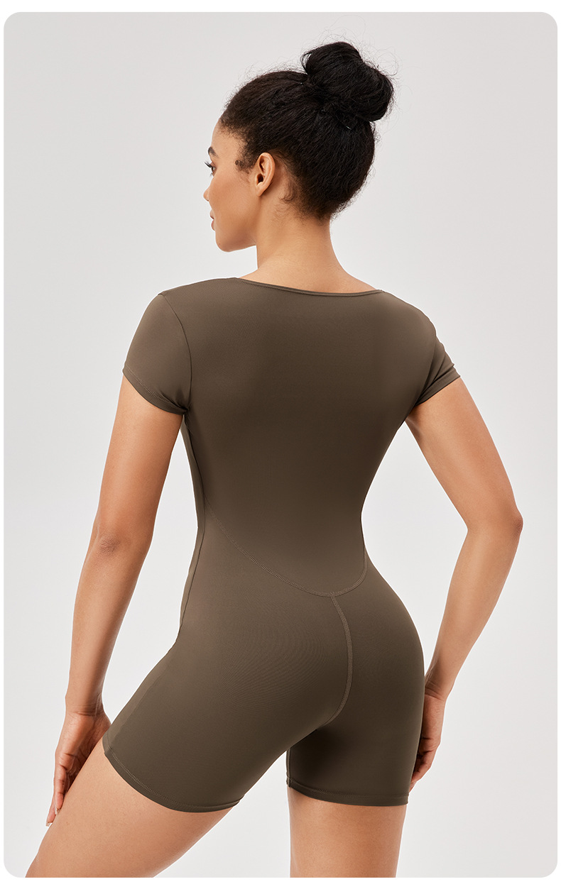 European and American style tight-fitting sports bodysuit, short-sleeved, square-neck, nude-feel training, running, yoga, fitness bodysuit