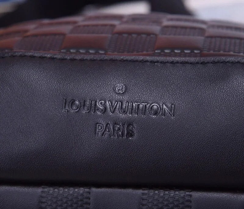 Louis Vuitton Avenue Sling Bag Black N41720
